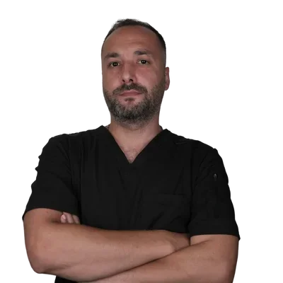 Mehmet KARABULUT — Expert en conception du sourire